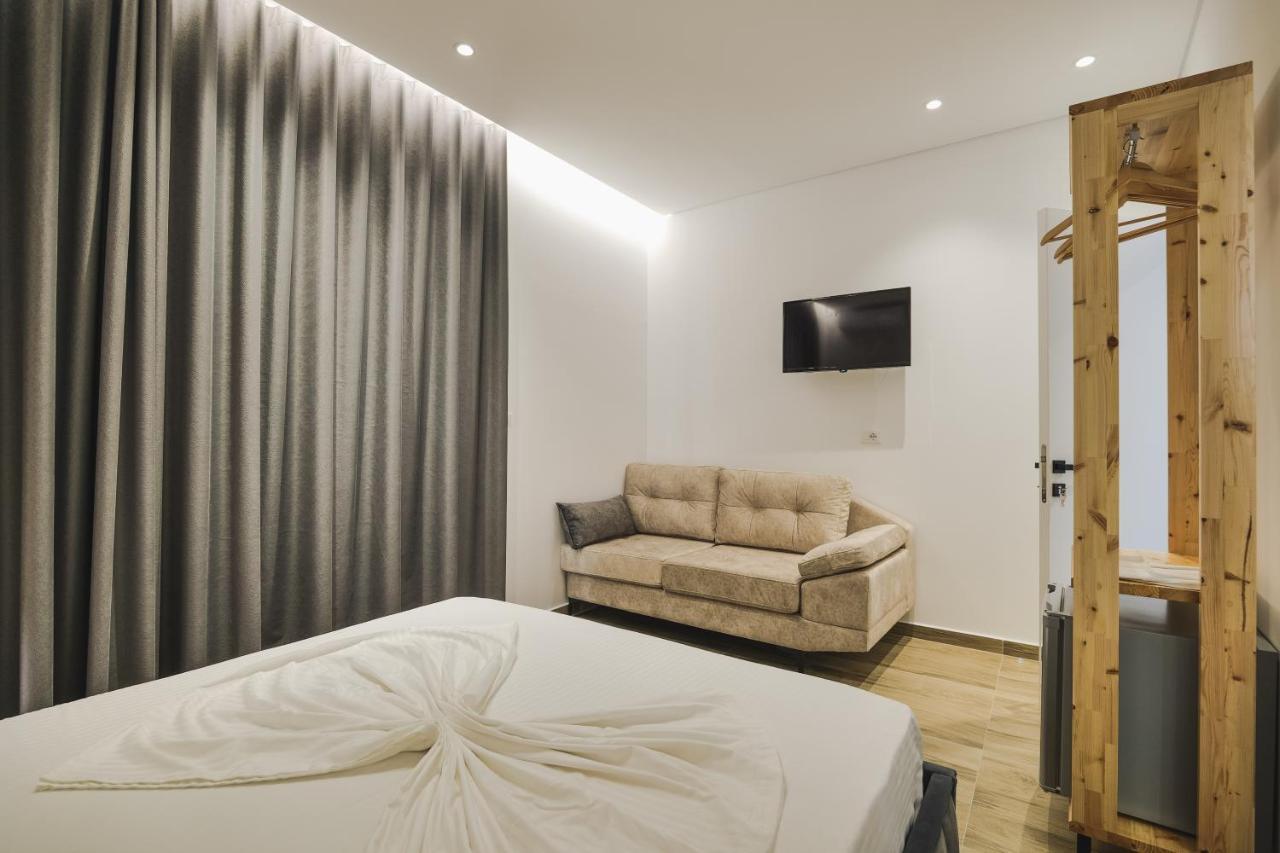 Luxury Villa Alisja Sarande With Private Beach Bagian luar foto