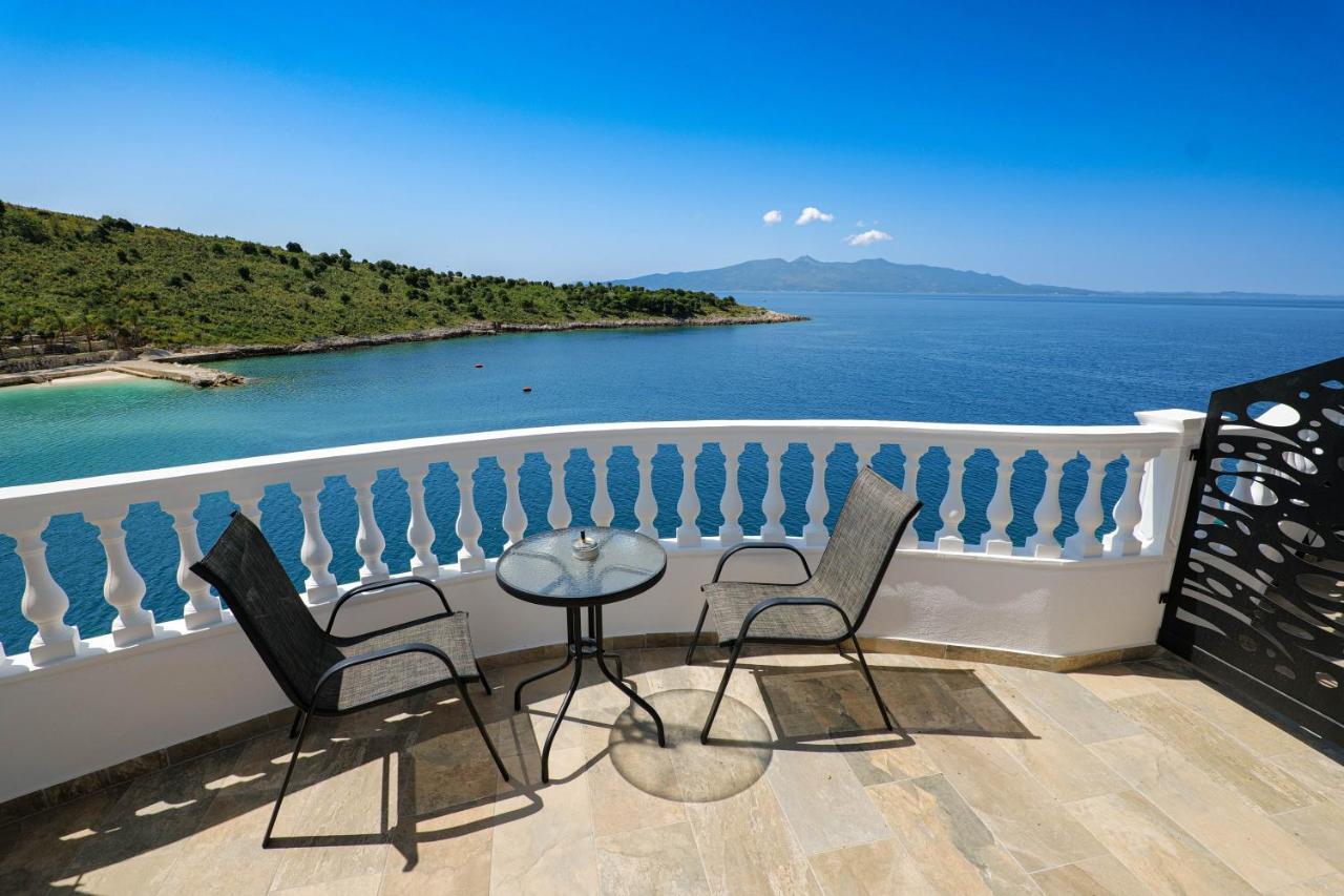 Luxury Villa Alisja Sarande With Private Beach Bagian luar foto
