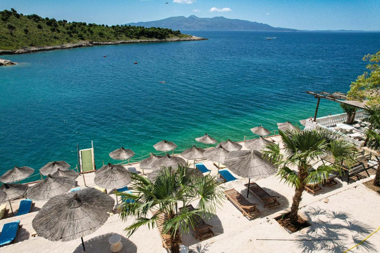 Luxury Villa Alisja Sarande With Private Beach Bagian luar foto