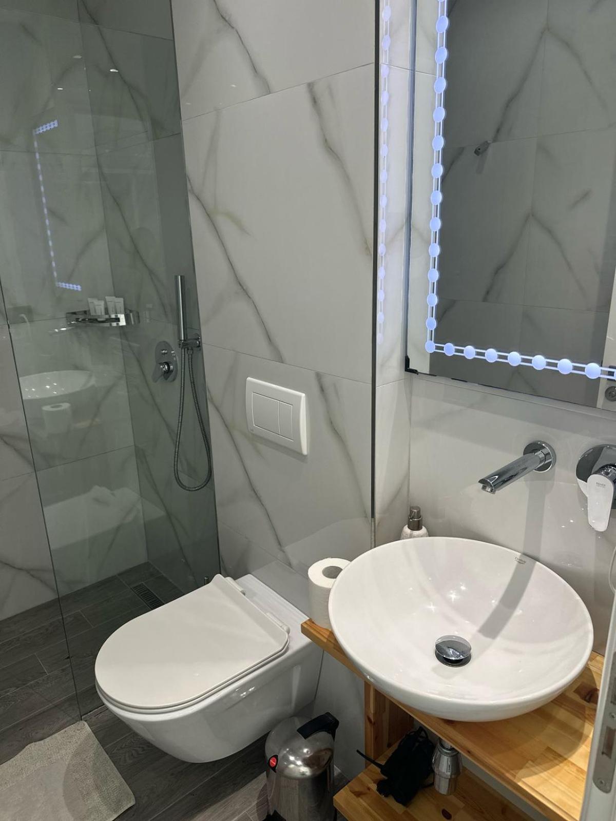 Luxury Villa Alisja Sarande With Private Beach Bagian luar foto